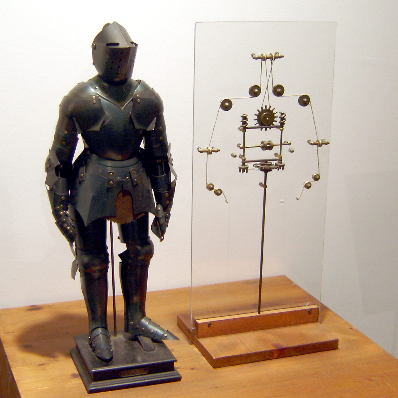 Model of Leonardo da Vinci's Mechanical Knight, Berlin 2005